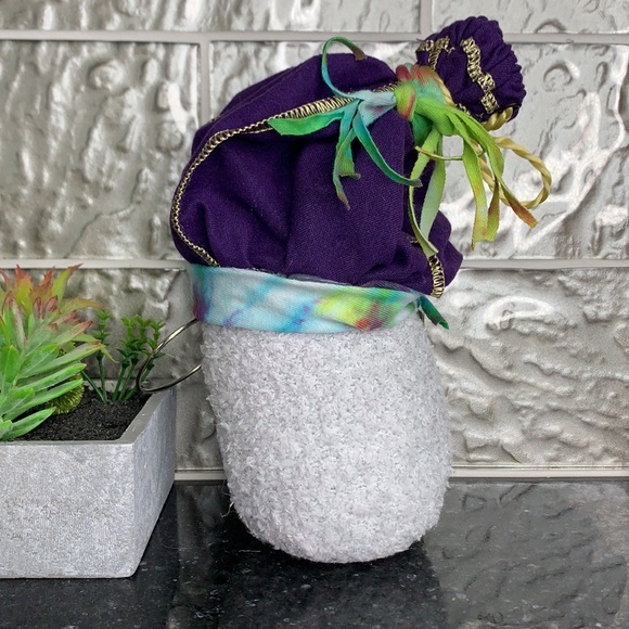 Bearded Pirate Fuzzy Sock Gnome - Picture 6 of 8